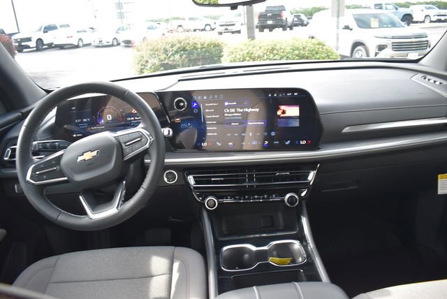 New 2026 Chevrolet Traverse LT w/ Driver Confidence Package FWD image 20