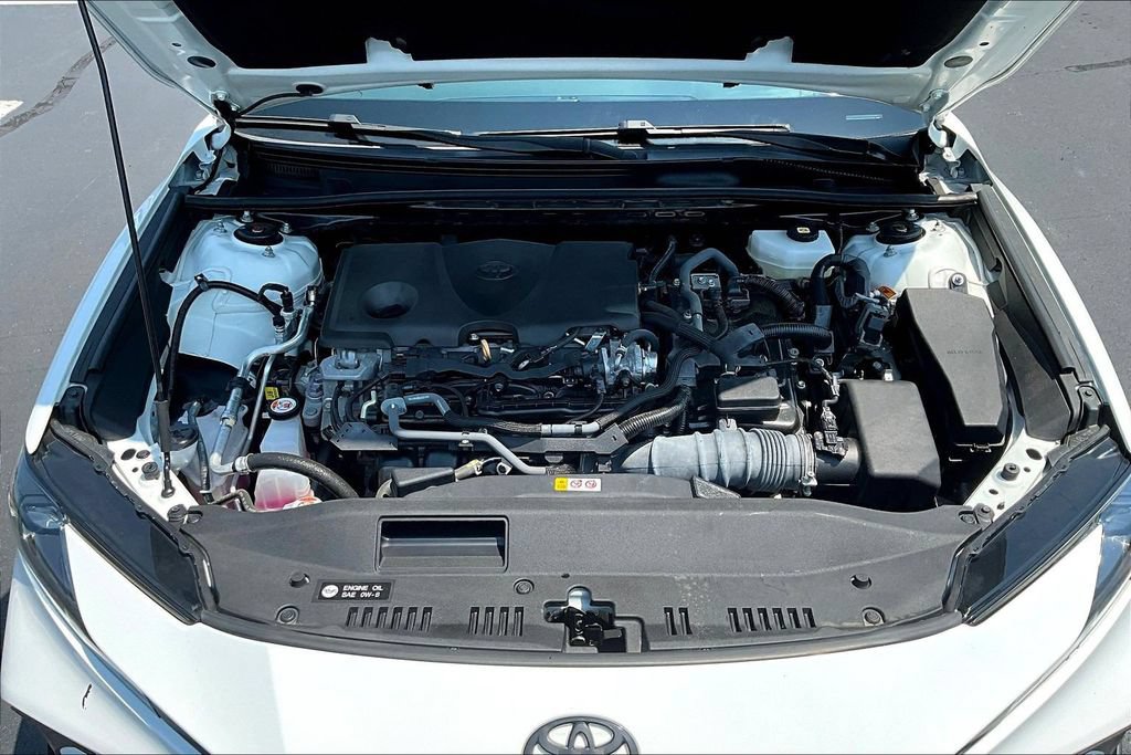 Used 2025 Toyota Camry SE w/ Convenience Package AWD/4WD image 27