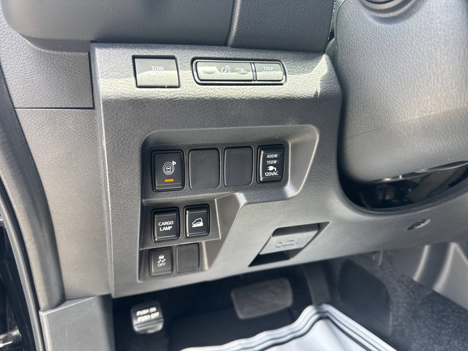 Certified 2024 Nissan Frontier SV w/ Hardbody Edition AWD/4WD image 14