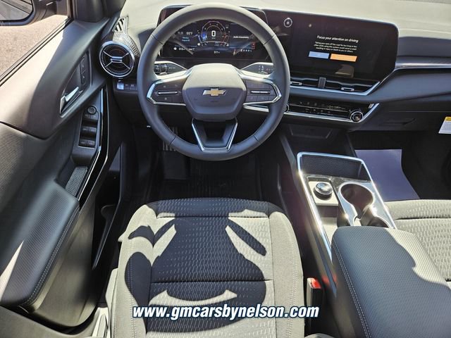 New 2026 Chevrolet Equinox LT w/ Safety and Technology Package image 7