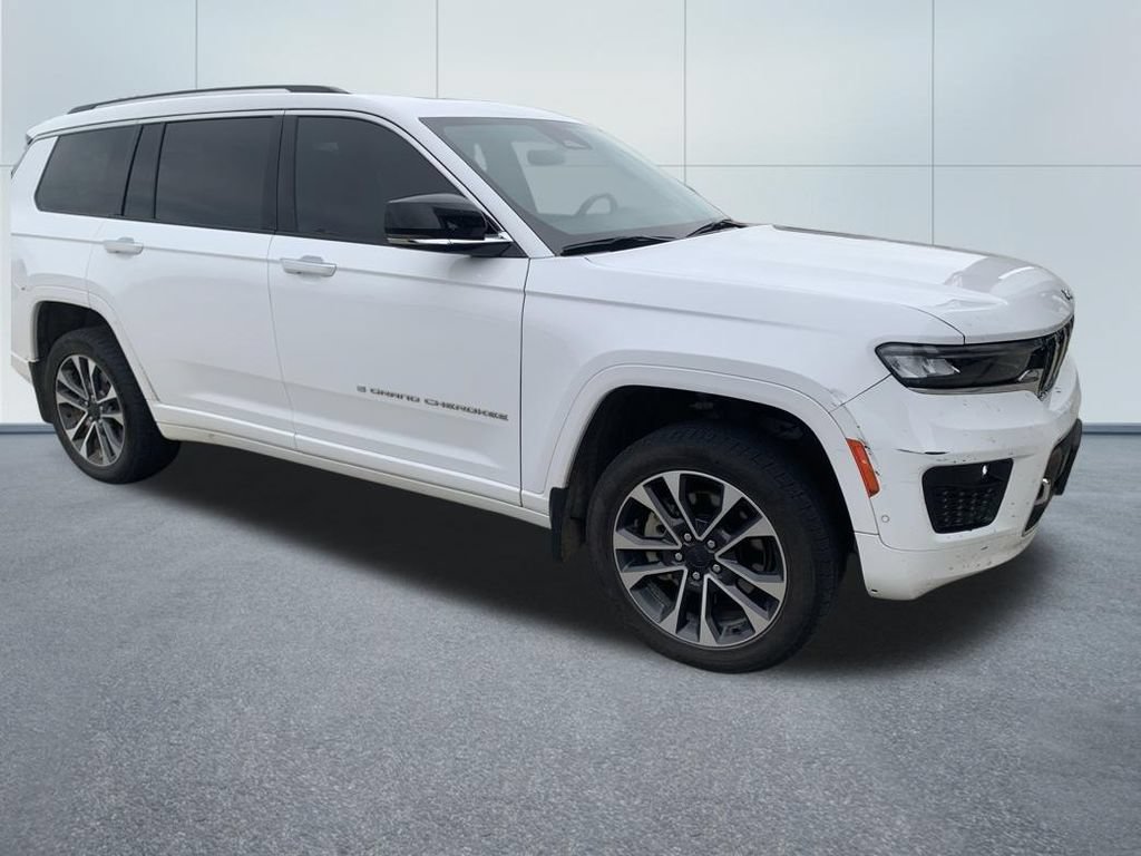 Used 2021 Jeep Grand Cherokee L Overland w/ Luxury Tech Group IV AWD/4WD video 3