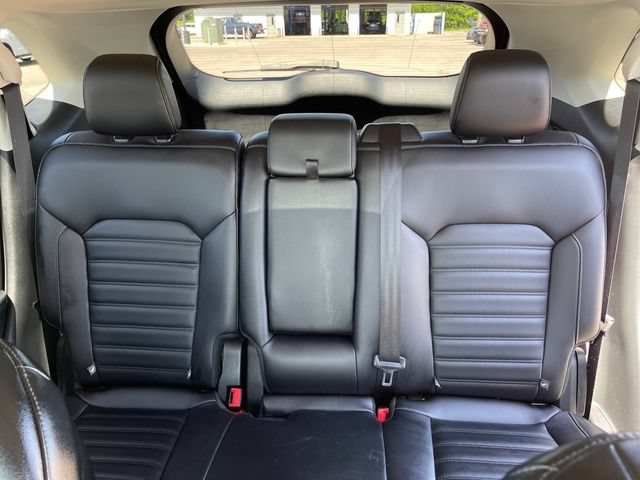 Used 2019 Ford Edge SEL w/ Equipment Group 201A AWD/4WD image 28