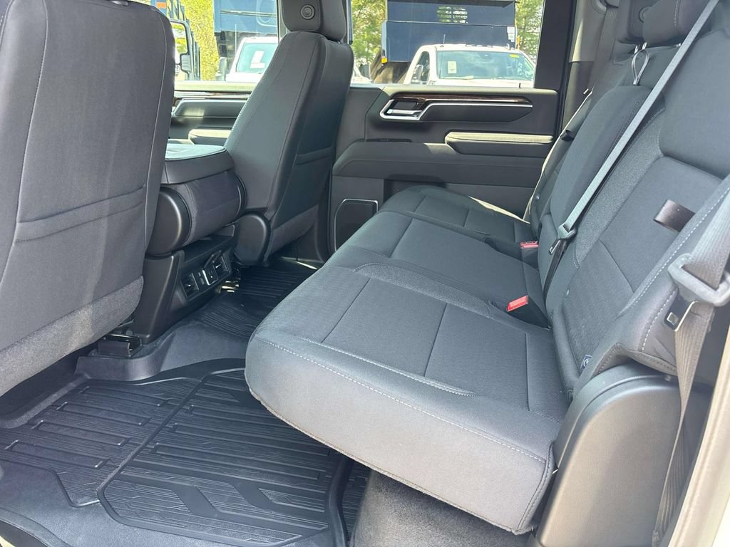 New 2026 GMC Sierra 2500 SLE w/ SLE Value Package; AWD/4WD image 6