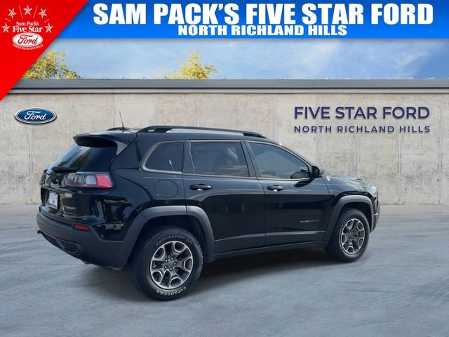 Used 2022 Jeep Cherokee Trailhawk image 9