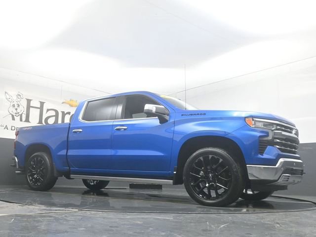 Used 2023 Chevrolet Silverado 1500 LTZ w/ LTZ Premium Package AWD/4WD image 2