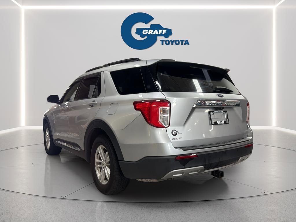 Used 2020 Ford Explorer XLT w/ Equipment Group 202A RWD image 9