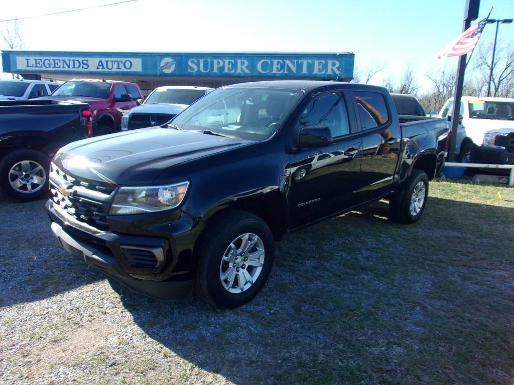 Used 2022 Chevrolet Colorado LT AWD/4WD image 1