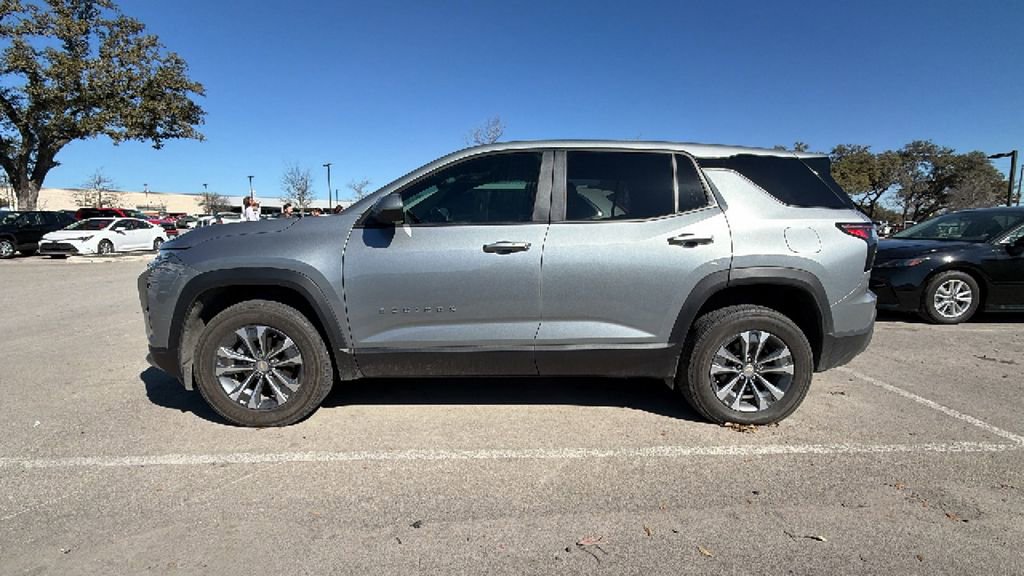 Used 2026 Chevrolet Equinox LT w/ Safety and Technology Package image 9