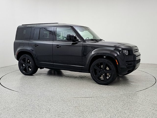 New 2026 Land Rover Defender 110 X-Dynamic SE AWD/4WD image 3