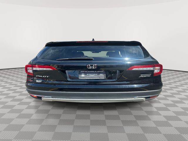 Used 2020 Honda Pilot Touring image 8