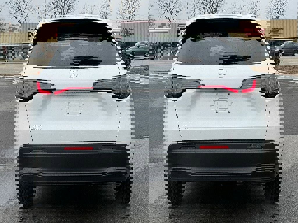 New 2026 Honda HR-V LX image 39