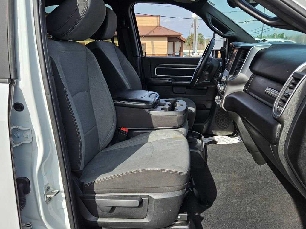 Used 2024 RAM 3500 Big Horn image 15