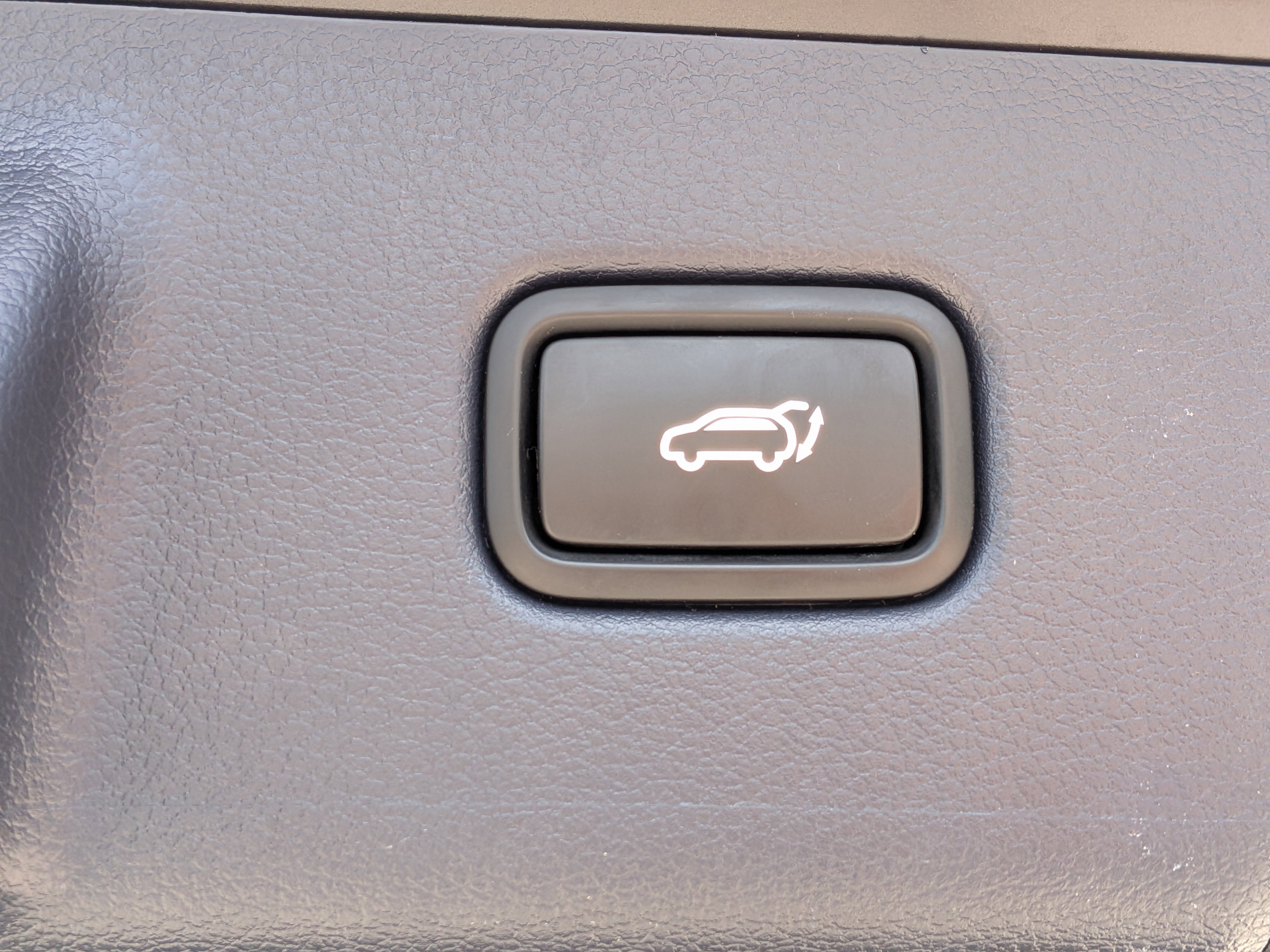 Used 2022 Hyundai Palisade Limited FWD image 14