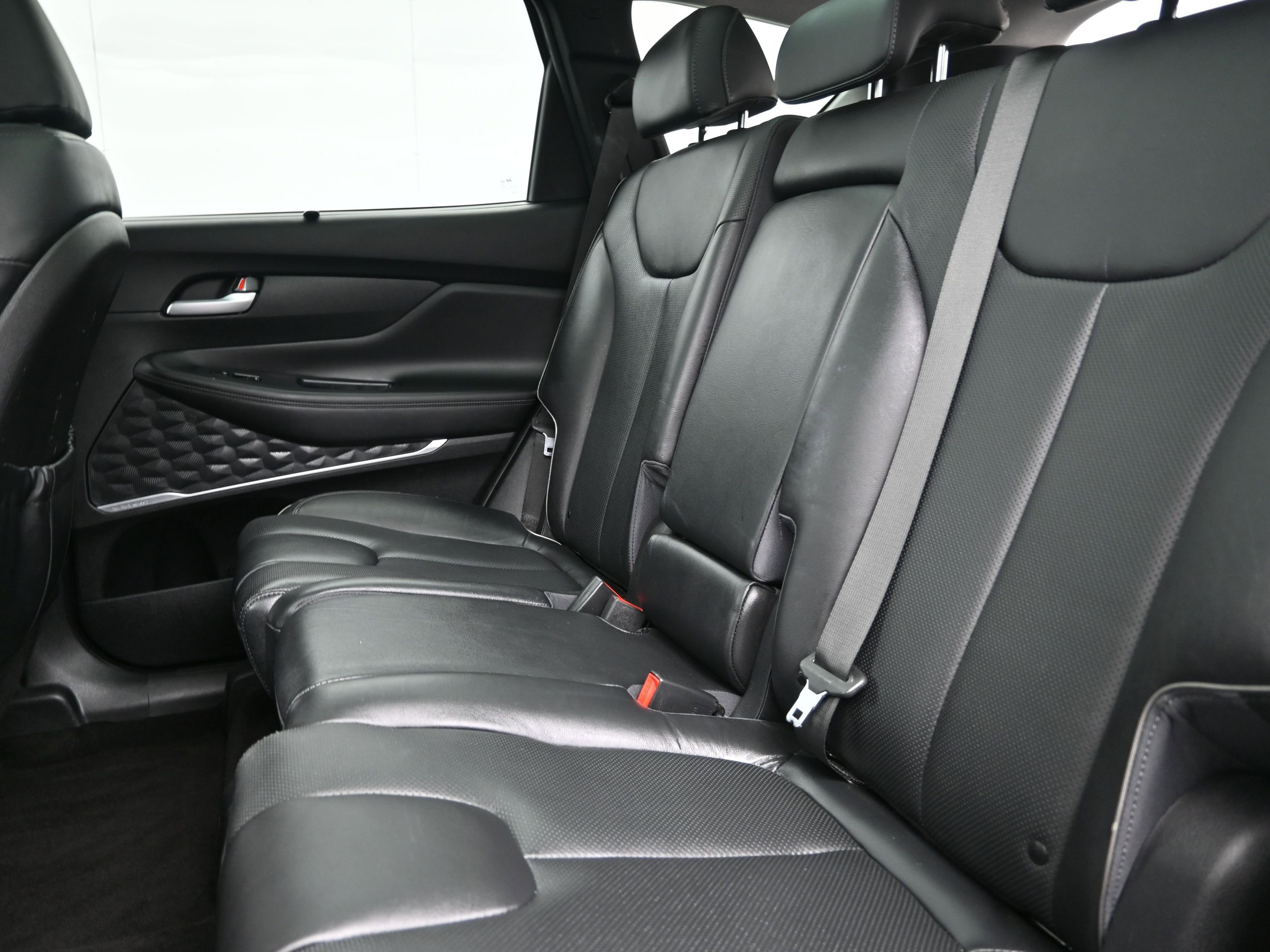 Used 2022 Hyundai Santa Fe Limited image 21