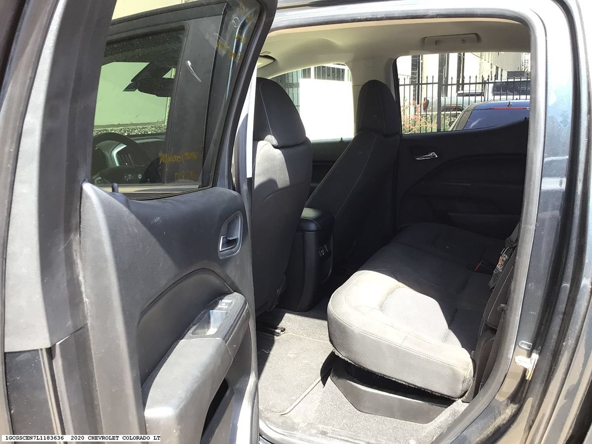 Used 2020 Chevrolet Colorado LT RWD image 9