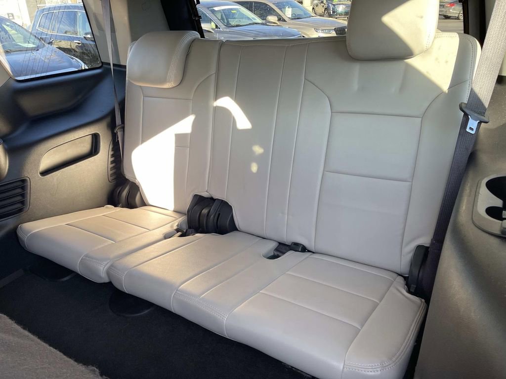 Used 2016 Chevrolet Tahoe LS w/ All-Season Package image 17