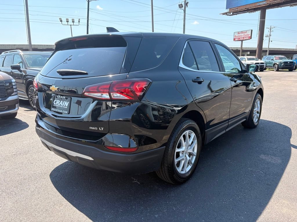 Used 2023 Chevrolet Equinox LT w/ Driver Convenience Package AWD/4WD image 8