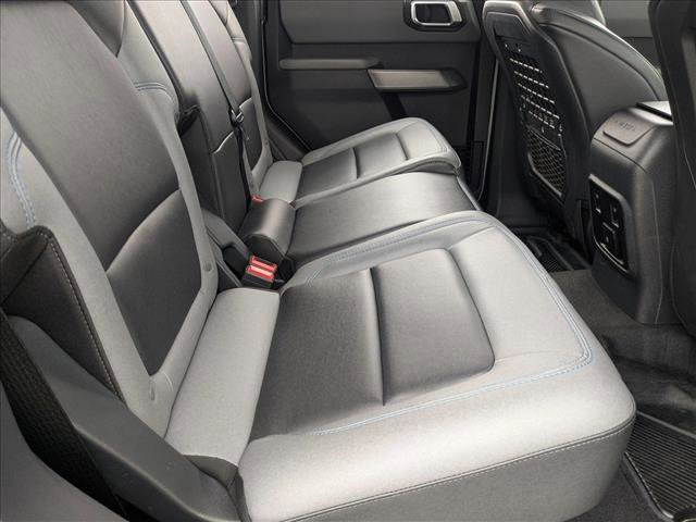 Used 2022 Ford Bronco Black Diamond w/ Sasquatch Package image 16