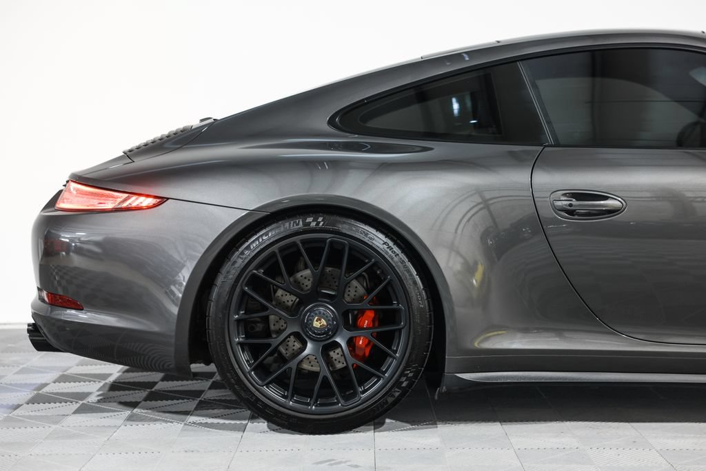 Used 2015 Porsche 911 Carrera GTS RWD image 3
