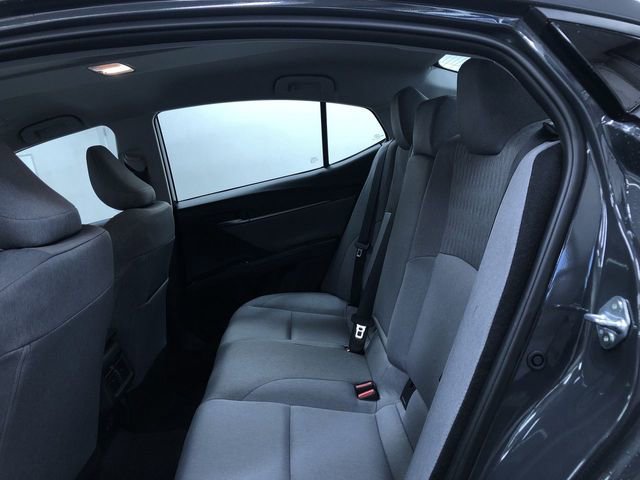 Used 2025 Toyota Camry SE image 20