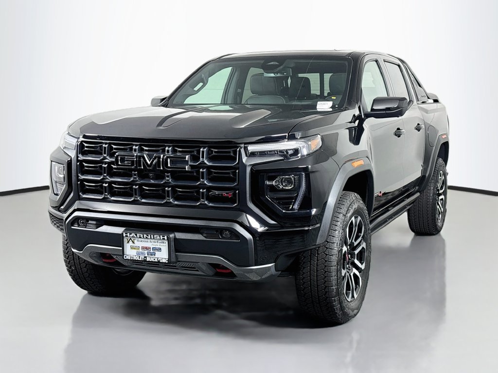 New 2026 GMC Canyon AT4 w/ Nightfall Edition AWD/4WD image 3