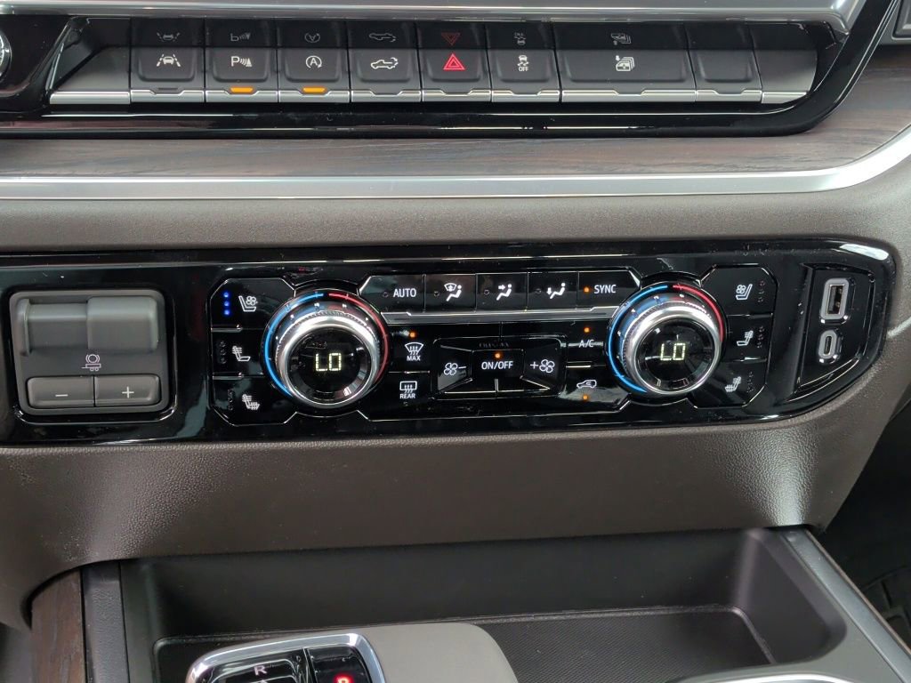 New 2026 GMC Sierra 1500 SLT image 31