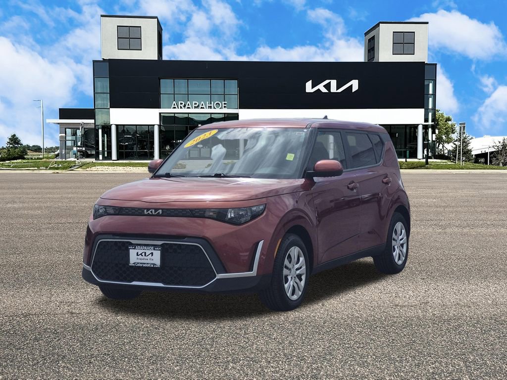 Used 2023 Kia Soul LX FWD image 5