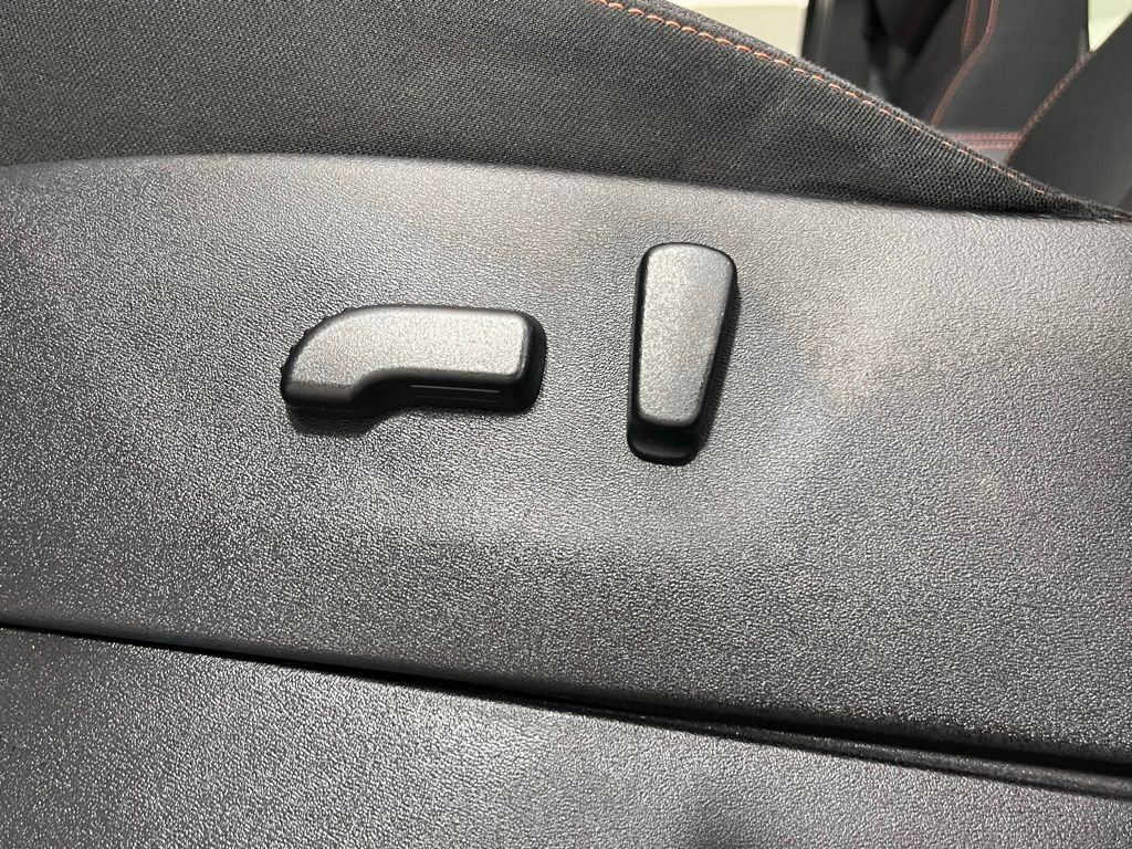 Used 2023 Nissan Frontier PRO-4X w/ Pro Convenience Package image 24