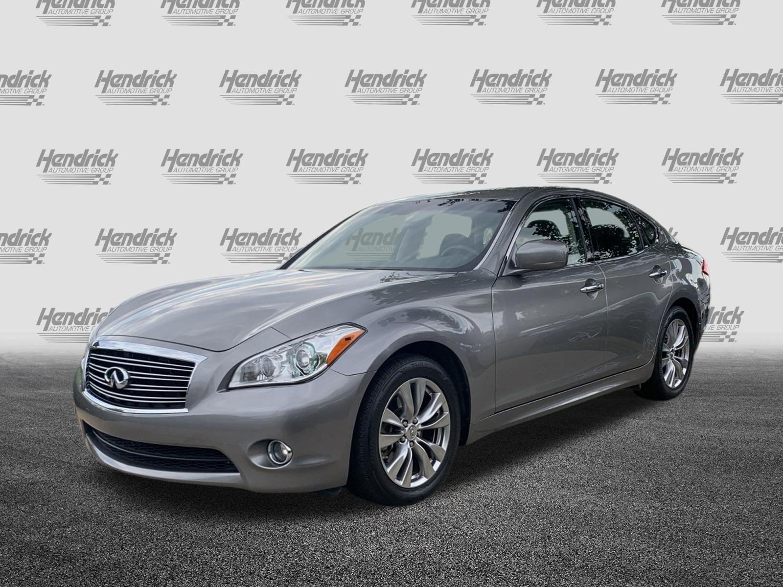 Used 2013 INFINITI M37 w/ Premium Pkg RWD image 5
