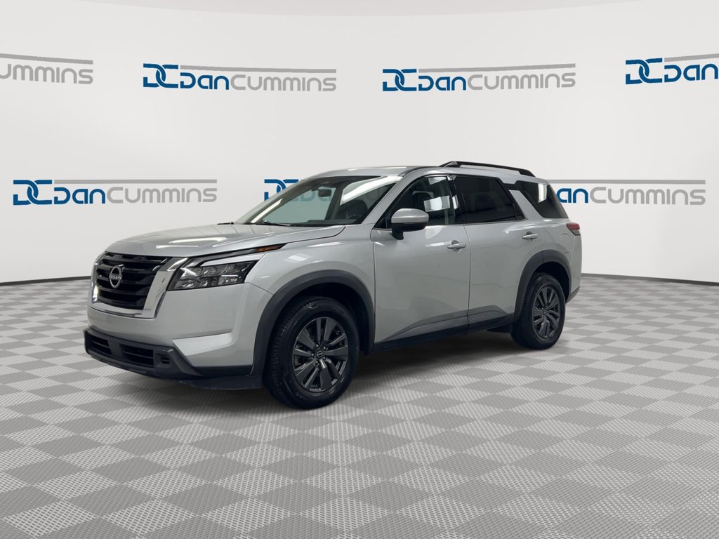 Used 2023 Nissan Pathfinder SV FWD image 4