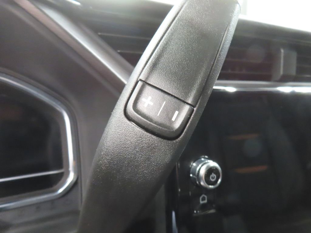 Used 2025 GMC Sierra 3500 AT4 w/ AT4 Premium Plus Package image 71