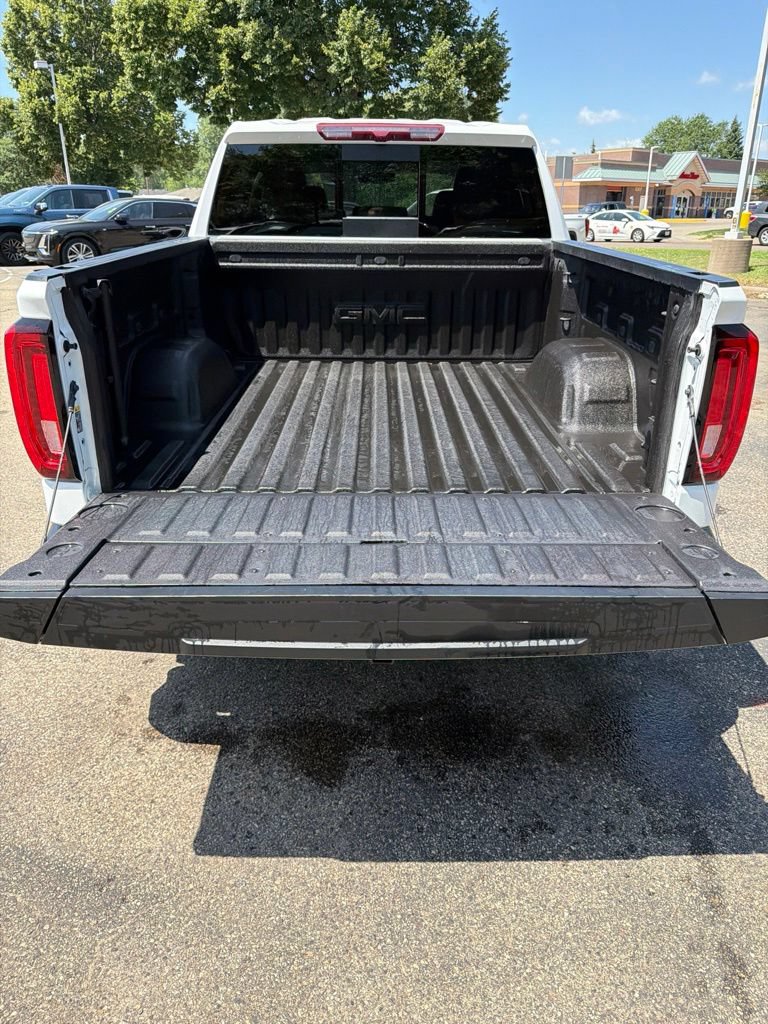 Used 2020 GMC Sierra 1500 SLT w/ SLT Premium Plus Package AWD/4WD image 10