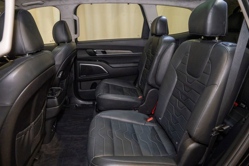 Certified 2021 Kia Telluride SX w/ SX Prestige Package image 8