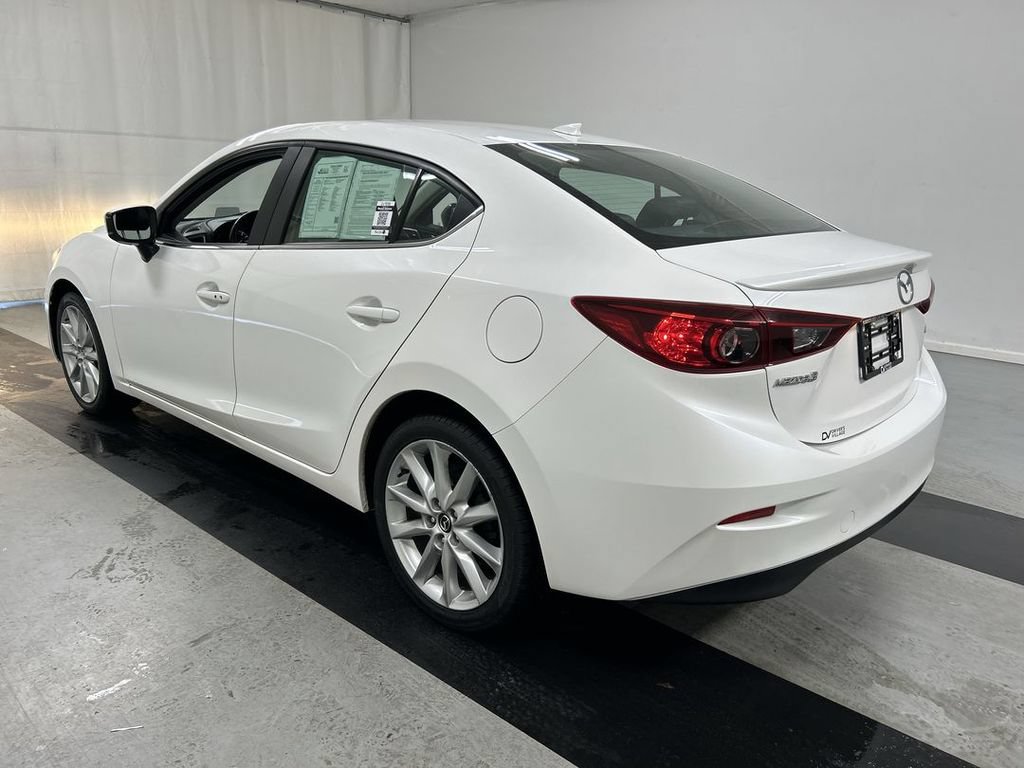 Used 2017 MAZDA MAZDA3 Grand Touring FWD image 7
