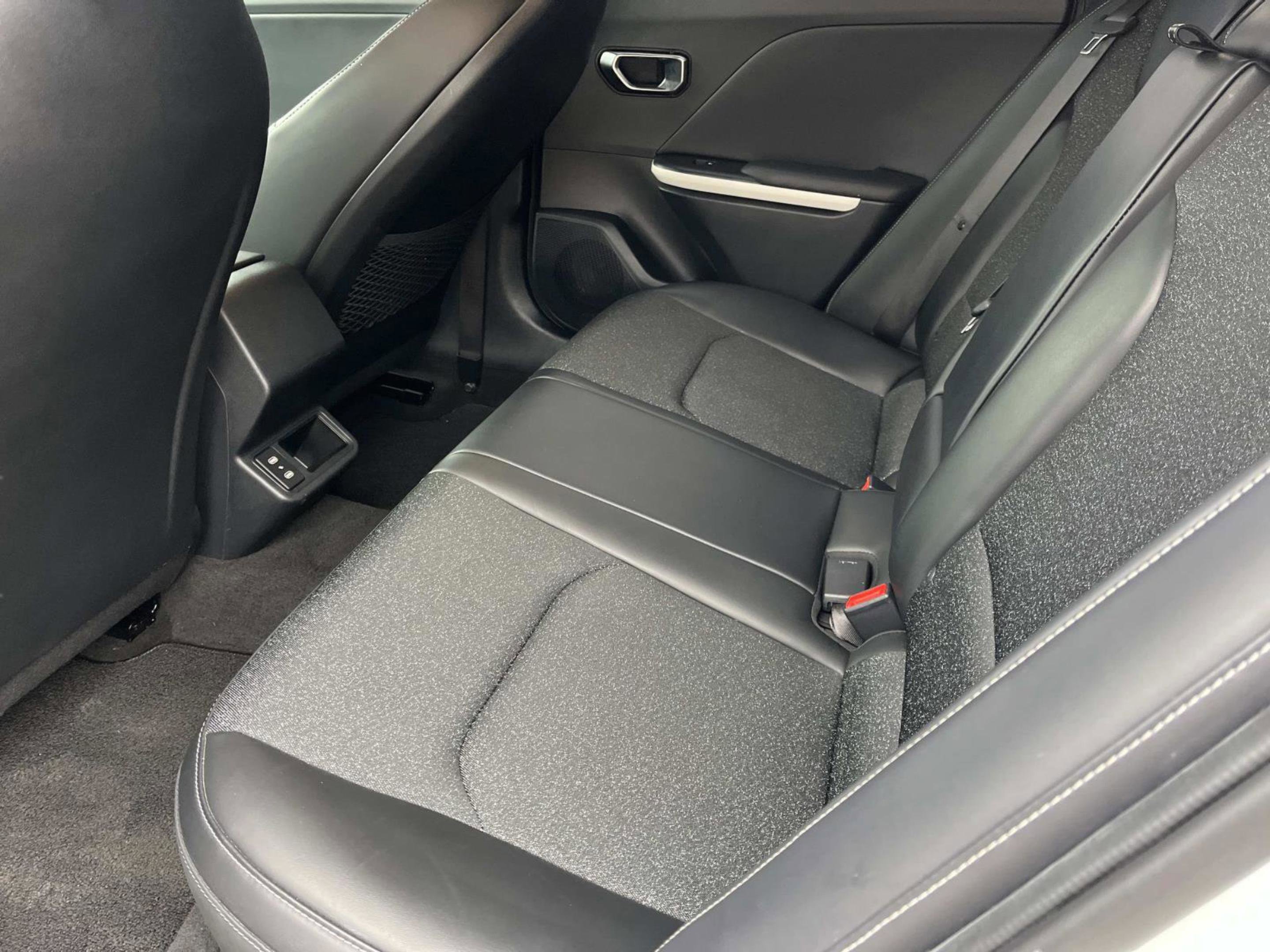 Used 2025 Kia K4 GT-Line image 19