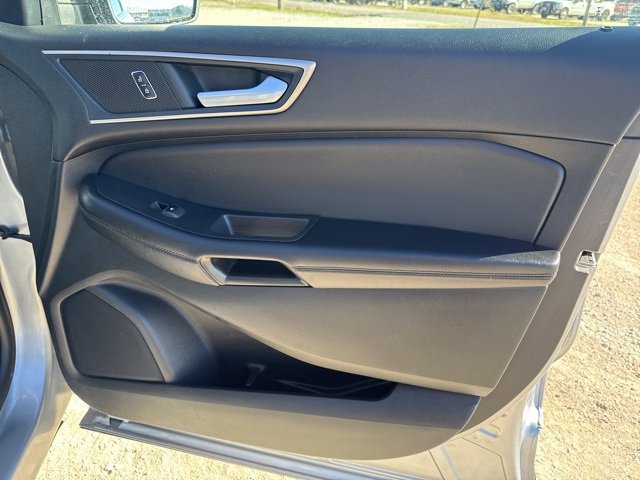 Used 2022 Ford Edge SEL image 20
