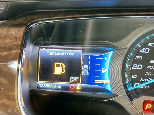 Used 2014 Ford Taurus Limited w/ Equipment Group 301A FWD image 13
