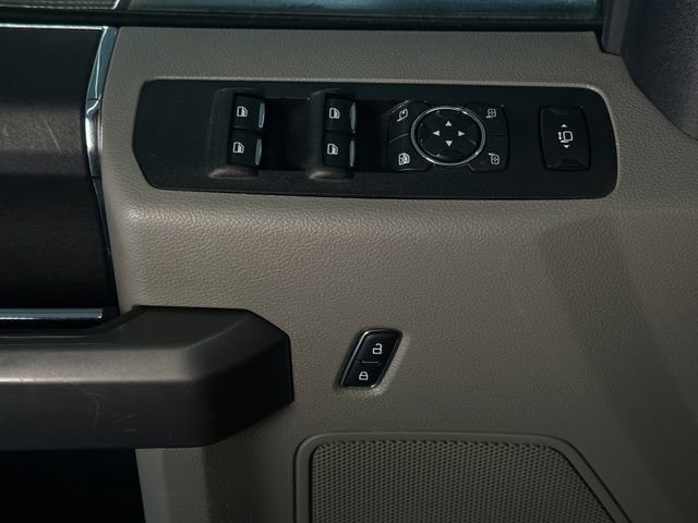 Used 2019 Ford F250 XLT w/ FX4 Off-Road Package AWD/4WD image 15