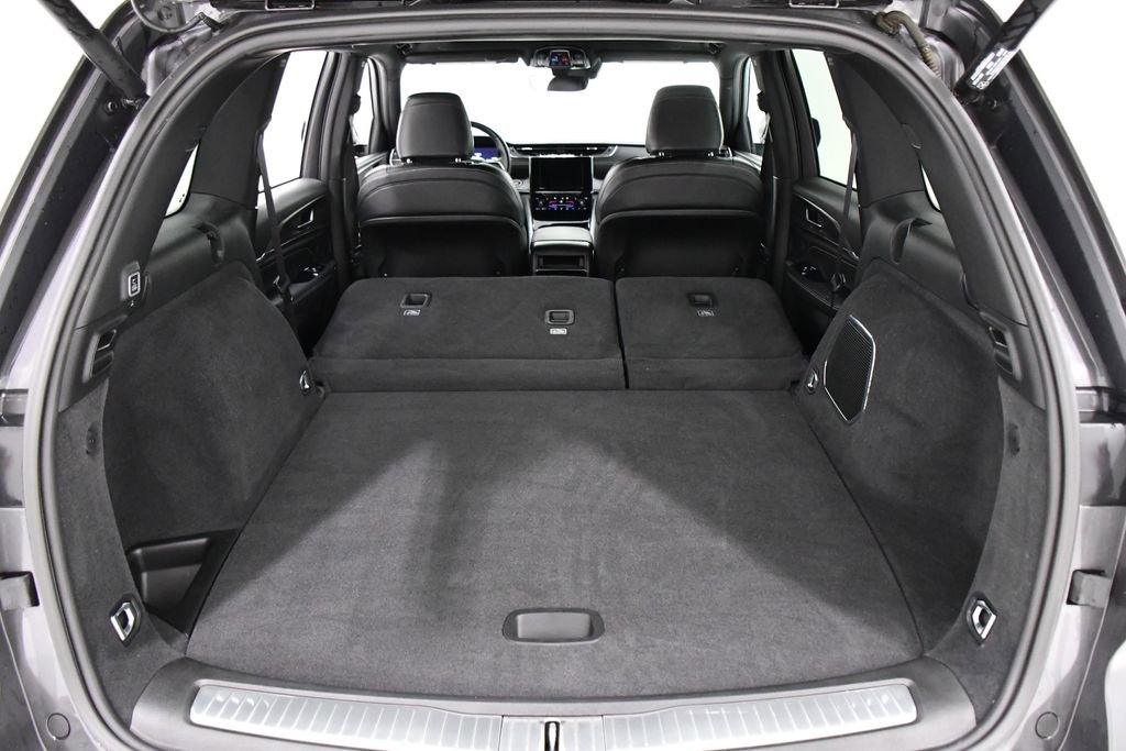 Used 2022 Jeep Grand Cherokee Overland image 23