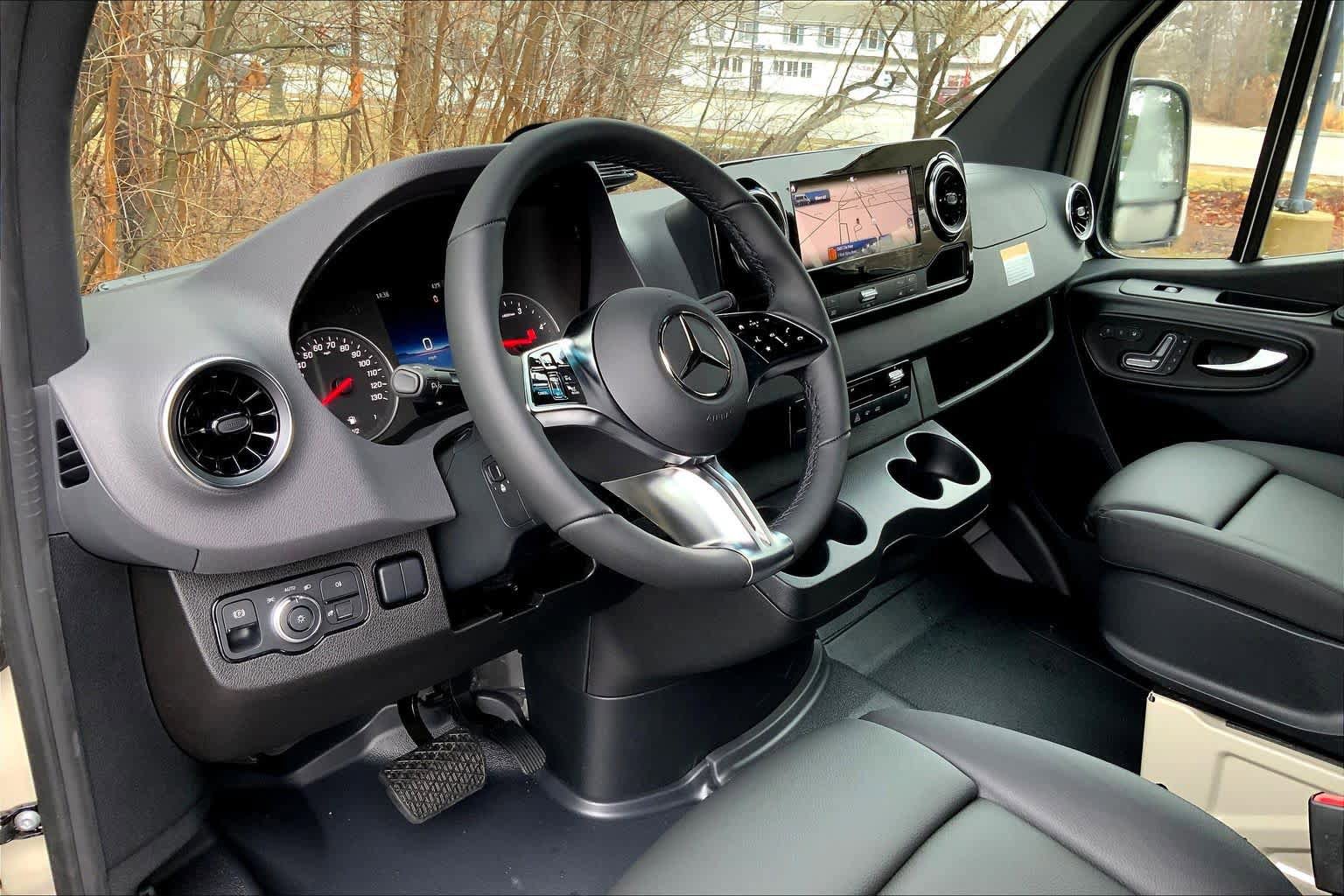 New 2026 Mercedes-Benz Sprinter 2500 image 9