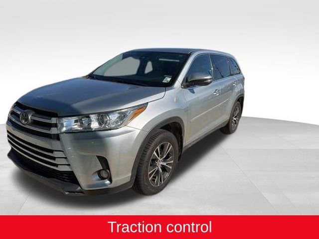 Used 2019 Toyota Highlander Plus image 2