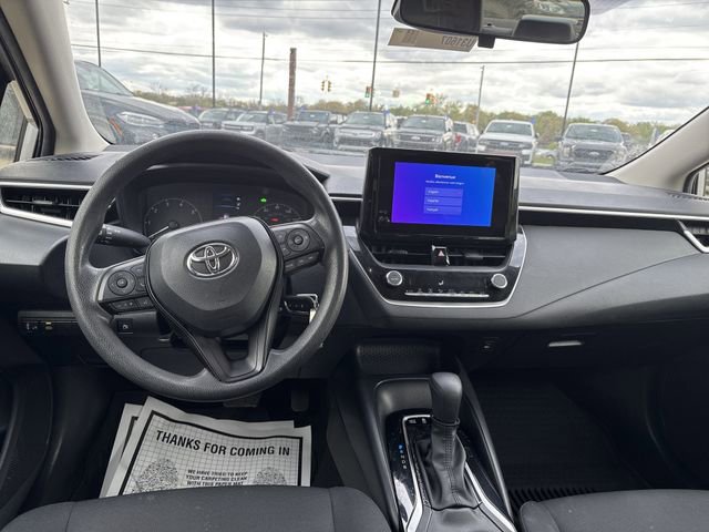 Used 2024 Toyota Corolla LE AWD/4WD image 29