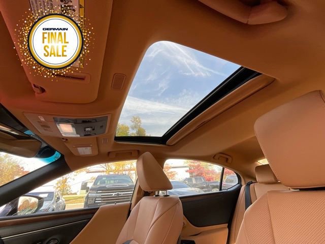 Certified 2025 Lexus ES 350 w/ Premium Package image 19