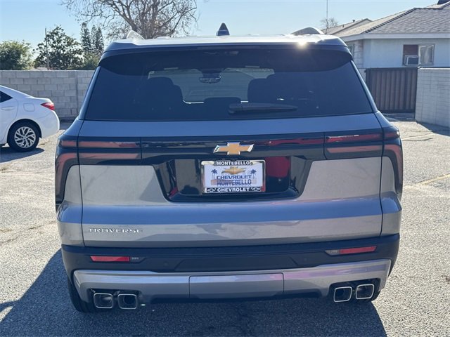 New 2026 Chevrolet Traverse LT w/ Driver Confidence Package image 4