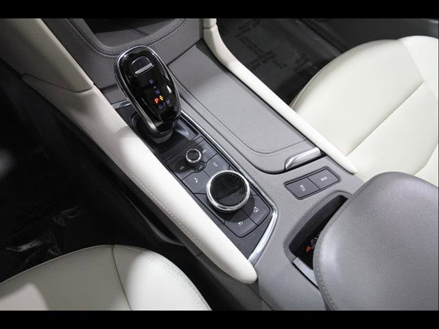 Used 2022 Cadillac XT5 Premium Luxury AWD/4WD image 15