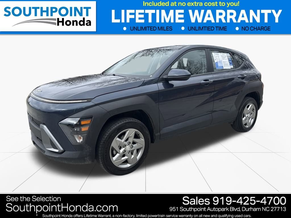 Used 2024 Hyundai Kona SE video 3