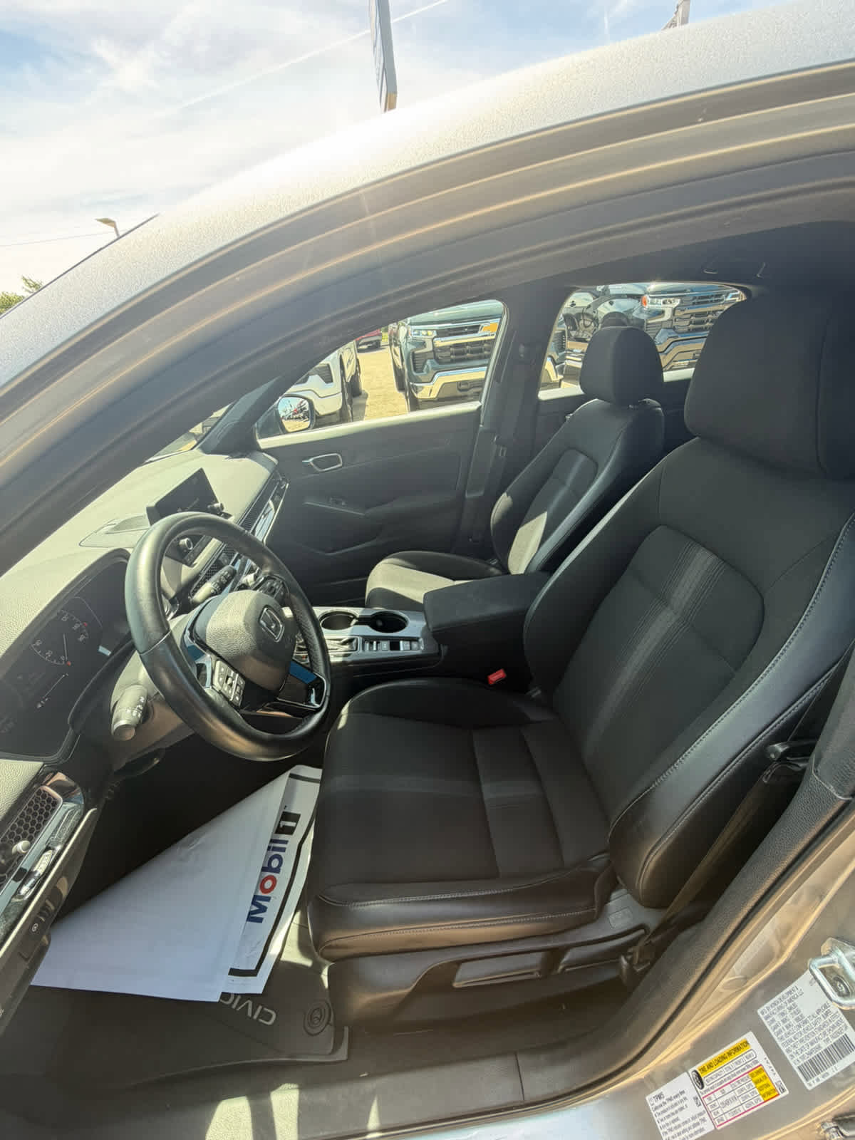 Used 2023 Honda Civic Sport image 12