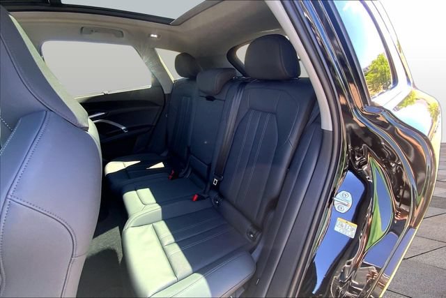 Certified 2025 Audi Q5 Premium w/ Premium Plus AWD/4WD image 18