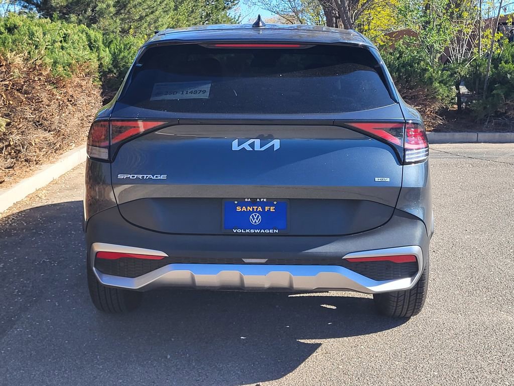 Used 2023 Kia Sportage LX AWD/4WD image 6