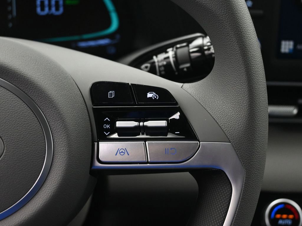 New 2026 Hyundai Elantra Blue image 12